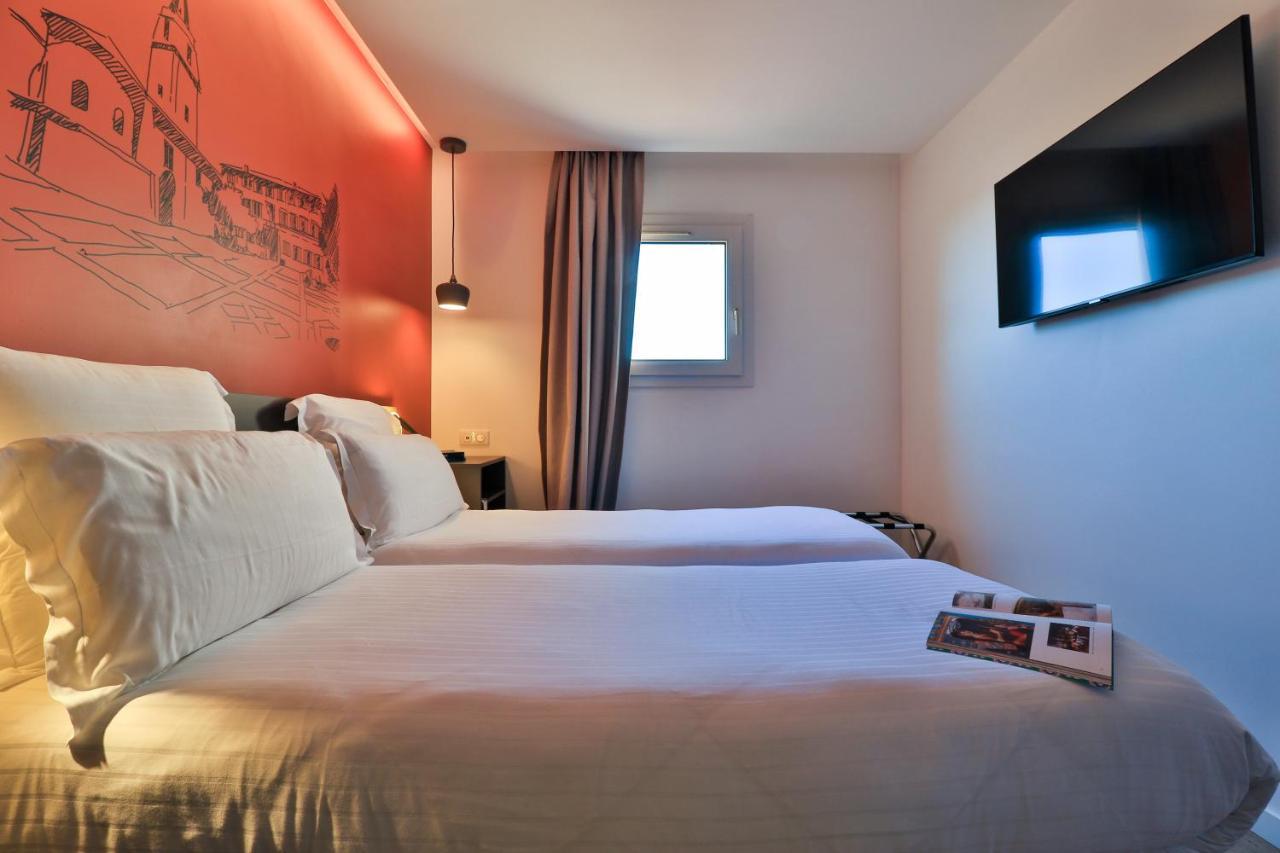 Kyriad Centre Hotel 3*