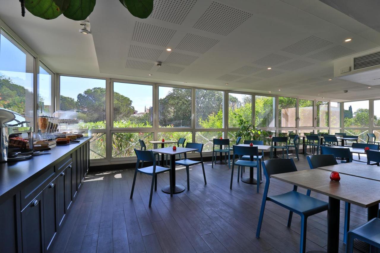 Hotel Kyriad Centre Fréjus