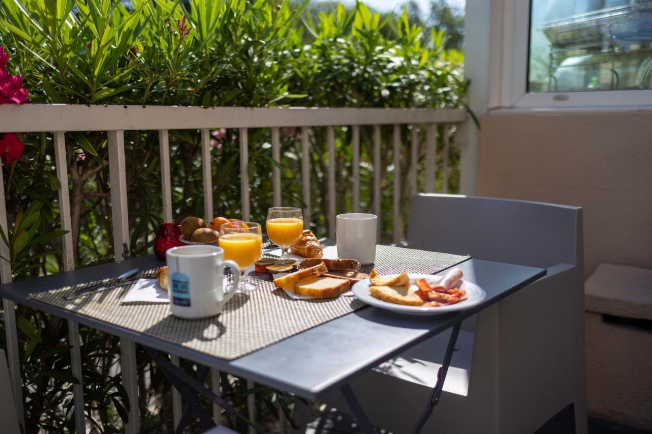 Kyriad Centre 3* Fréjus